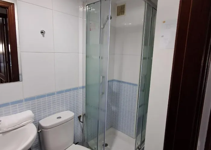 145a Moderno Dos By R2r Consulting Хіхон